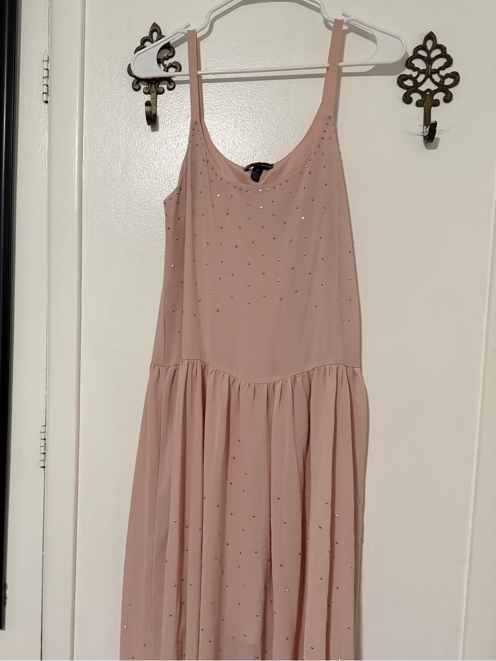 Mstylelab Blush Pink Sleeveless Embellished Midi Dress
